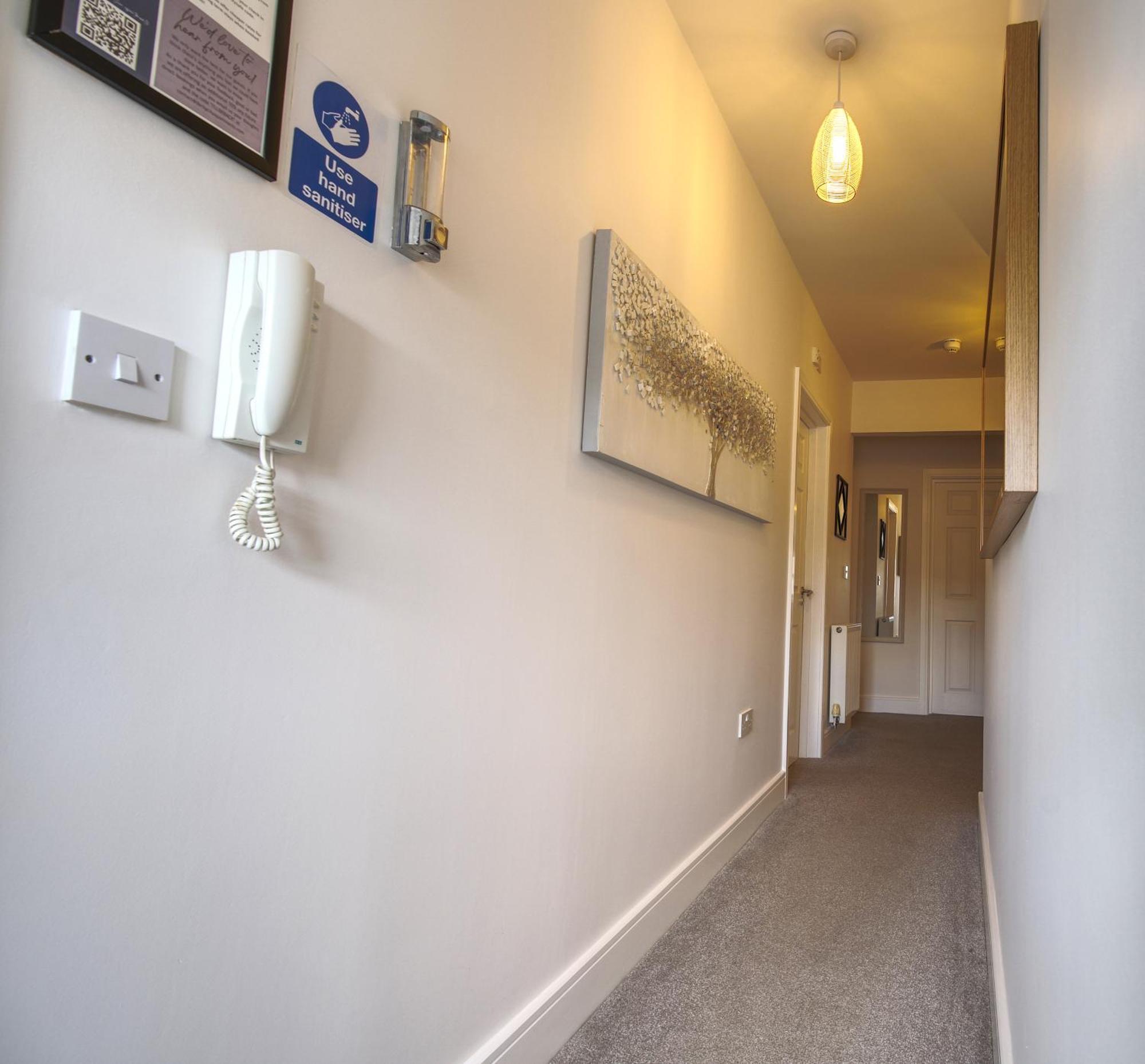 St George Court, Spacious 2Br Apartments, City Centre, Self Check In, Parking, By Derbnb Derby Exterior photo
