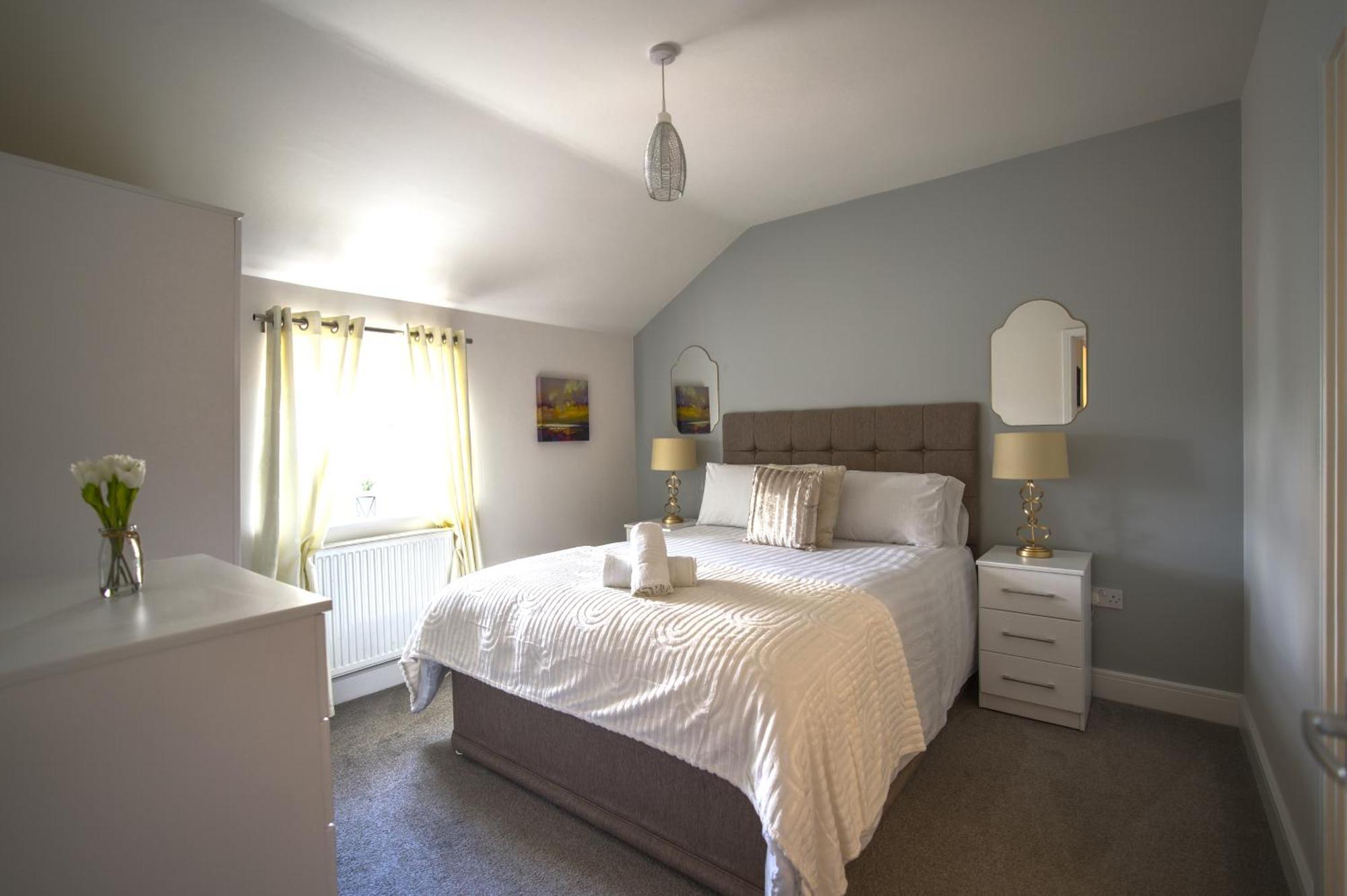 St George Court, Spacious 2Br Apartments, City Centre, Self Check In, Parking, By Derbnb Derby Exterior photo