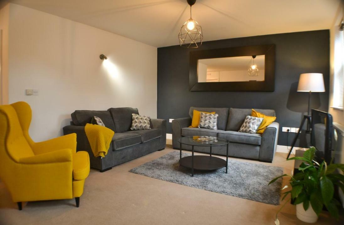 St George Court, Spacious 2Br Apartments, City Centre, Self Check In, Parking, By Derbnb Derby Exterior photo