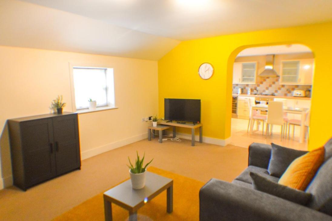 St George Court, Spacious 2Br Apartments, City Centre, Self Check In, Parking, By Derbnb Derby Exterior photo